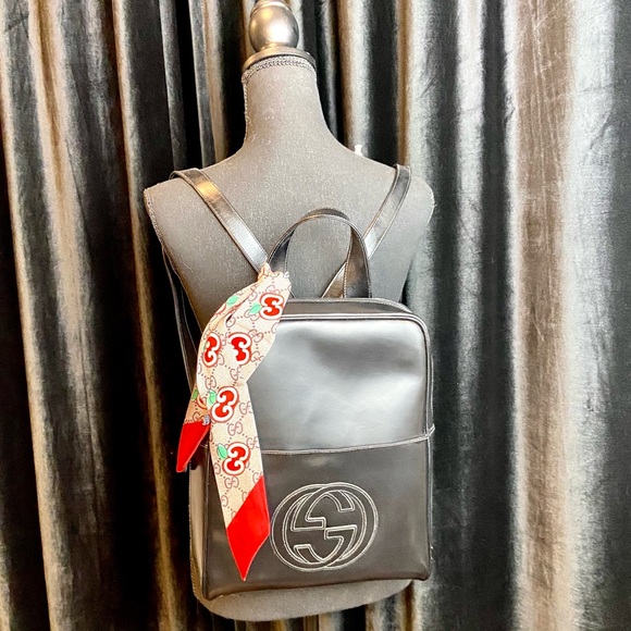 Gucci SOHO black leather backpack with organizer and scarf - Picture 3 of 16